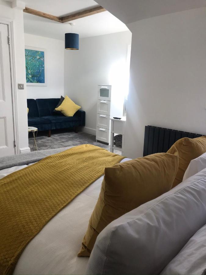 Redbrook Farm Bnb - Gateway To The New Forest Fordingbridge Exterior photo