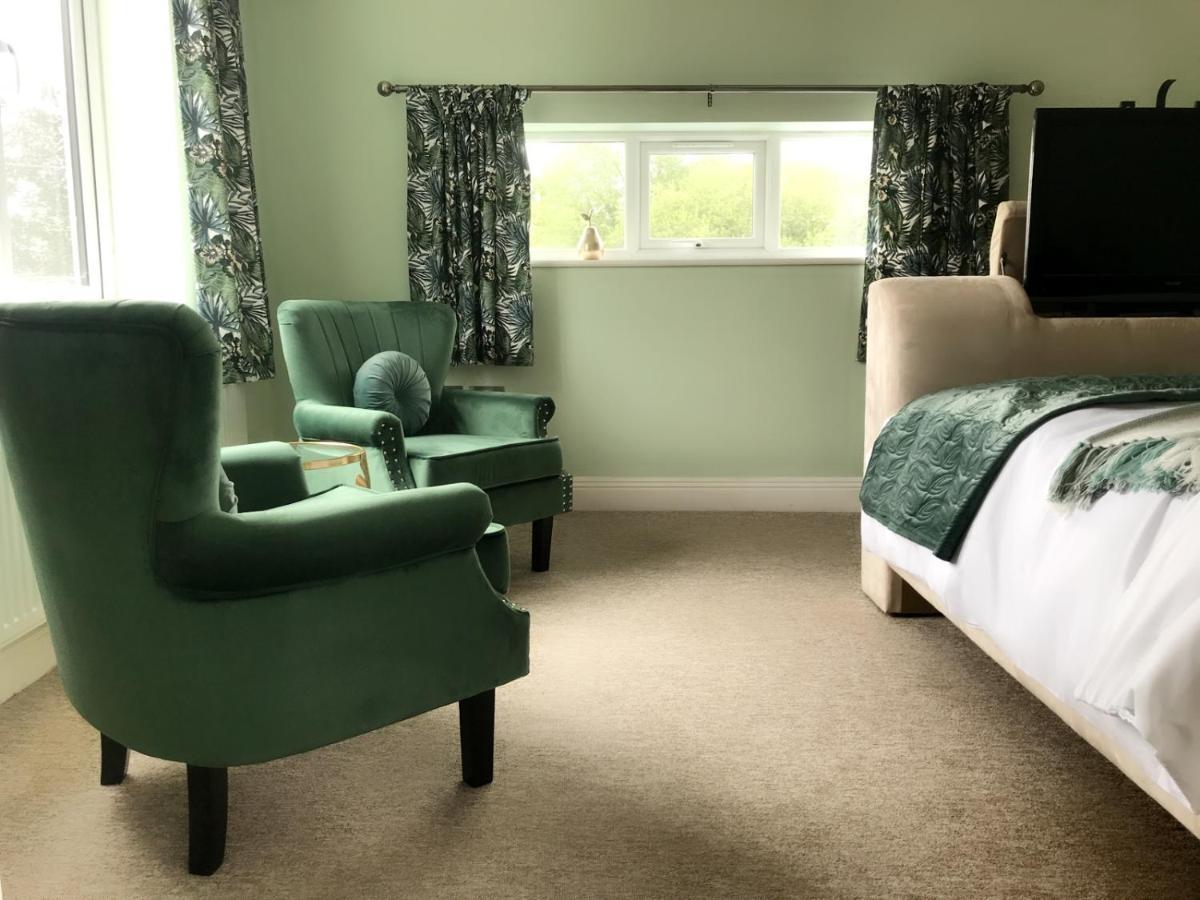 Redbrook Farm Bnb - Gateway To The New Forest Fordingbridge Exterior photo